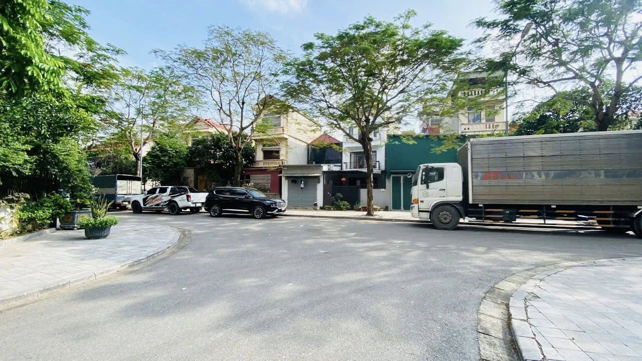 NÓNG: Biệt thự An Phú Shop Villa lô góc, 208m MT 27m, 66 tỷ (có Tl) nội thất VIP ở đẳng cấp-kinh doanh bất chấp. (Nói