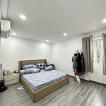  64m2 - 5