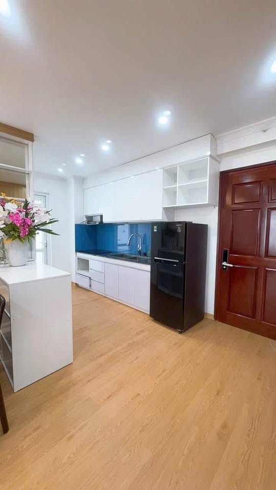 Chính chủ bán căn hộ 3PN 102m2 View Biển toà C chung cư Newlife, trung tâm du lịch Bãi Cháy, Hạ Long.