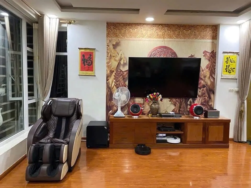 Bán Nhà Phố Thái Hà 73m2 x 5 Tầng MT 6.6 m K/D VP Ô Tô Vào Nhà 20 Tỷ Q. Đống Đa