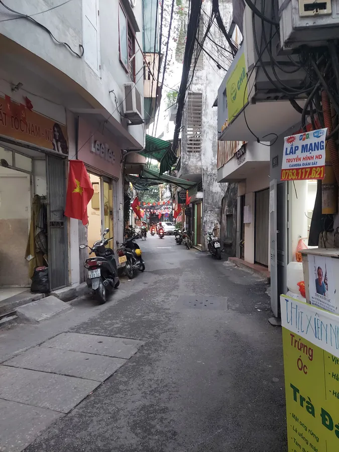 Bán Nhà Xã Đàn2. 47m2. 3 tầng.mặt tiền 5.4. giá 8.4 tỷ Đống Đa Hà Nội