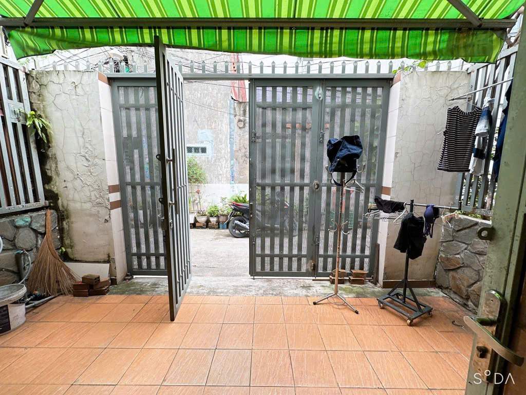 Nhà 2 tầng Dương Đình Hội, Phước Long B. Giá chỉ 7.8 tỷ.