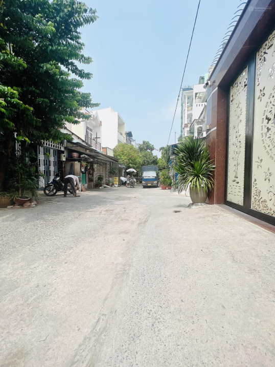 BÁN NHÀ HXH Nguyễn Sơn – 2 Tầng – 62m² – Tân Phú – 3PN – Chỉ 5TỶxx