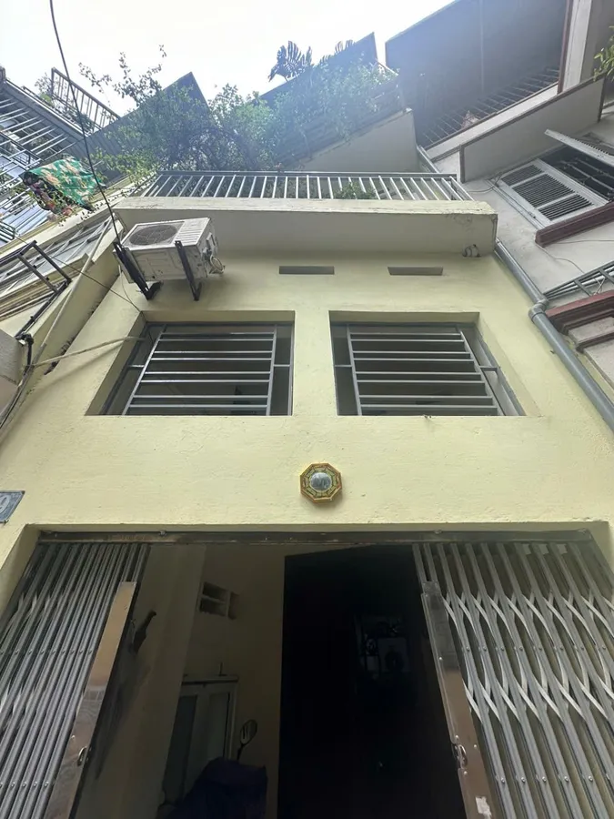 Bán Nhà Hồ Đắc Di 28/30 m2. 4 tầng. mặt tiền 3,5m. giá 7.6 tỷ ĐÓNG ĐA HÀ NỘI