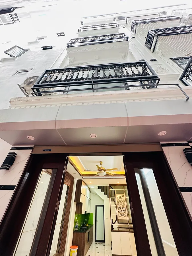 HOTT - NHÀ ĐẸP BẮC TỪ LIÊM - 50M RA Ô TÔ - 30M 5 TẦNG - CHỈ 7.x TỶ