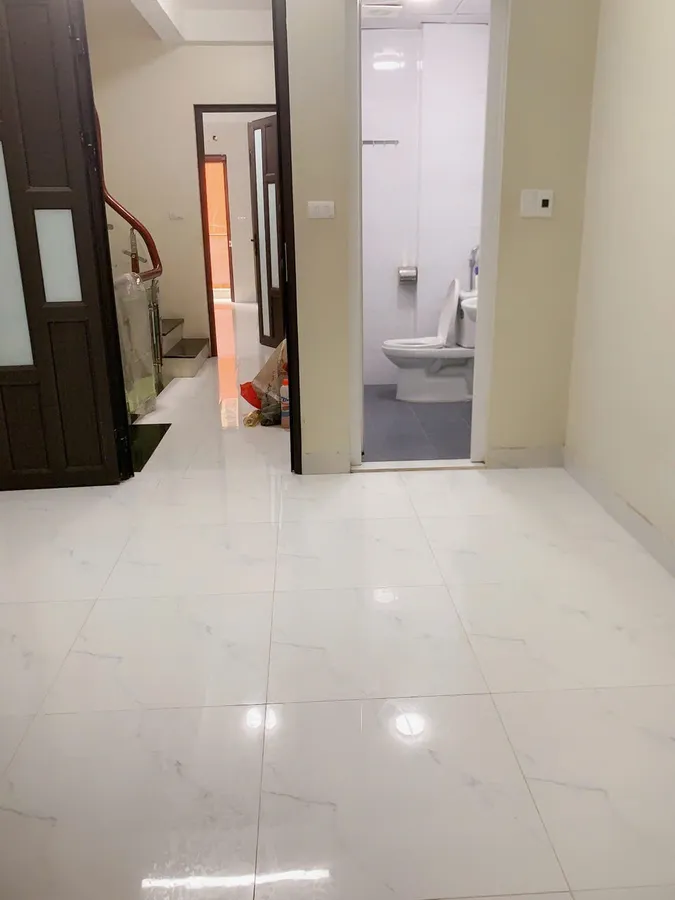 BÁN NHÀ PHỐ KIM GIANG – NGÕ Ô TÔ TRÁNH – KINH DOANH ĐỈNH – 5 TẦNG HIỆN ĐẠI – GIÁ 12.7 TỶ