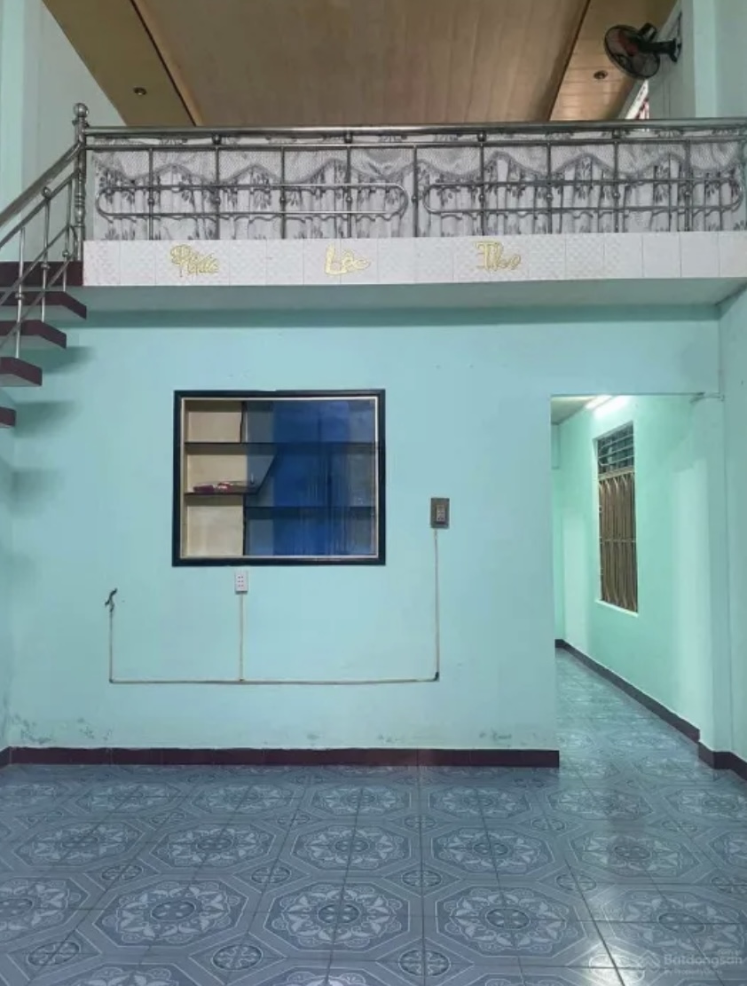 Nhà cấp lửng Thái Thị Bôi . Diện tích : 88m , ngang hơn 5m