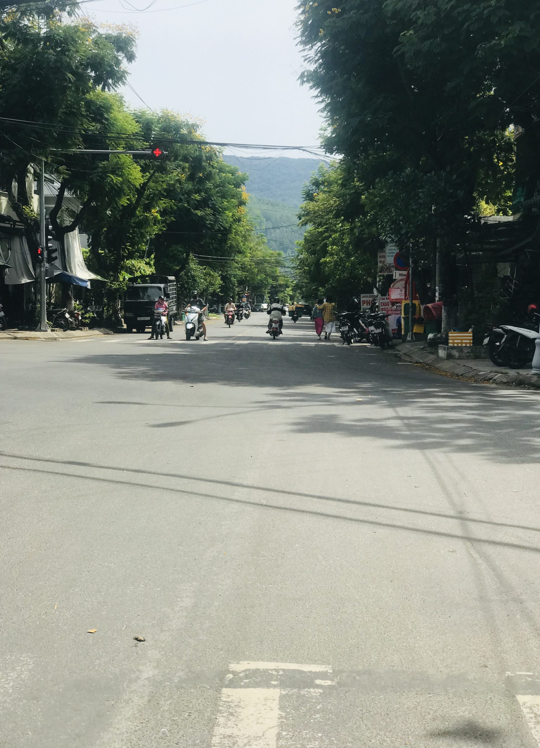 LÔ ĐẤT ĐẸP RẺ - TIỆN ÍCH BAO LA - NGÕ THÔNG CÁC ĐƯỜNG - HỢP TÁC THIỆN CHÍ