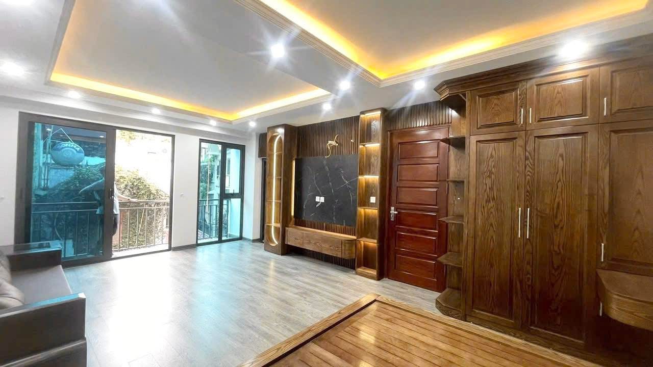 90m2