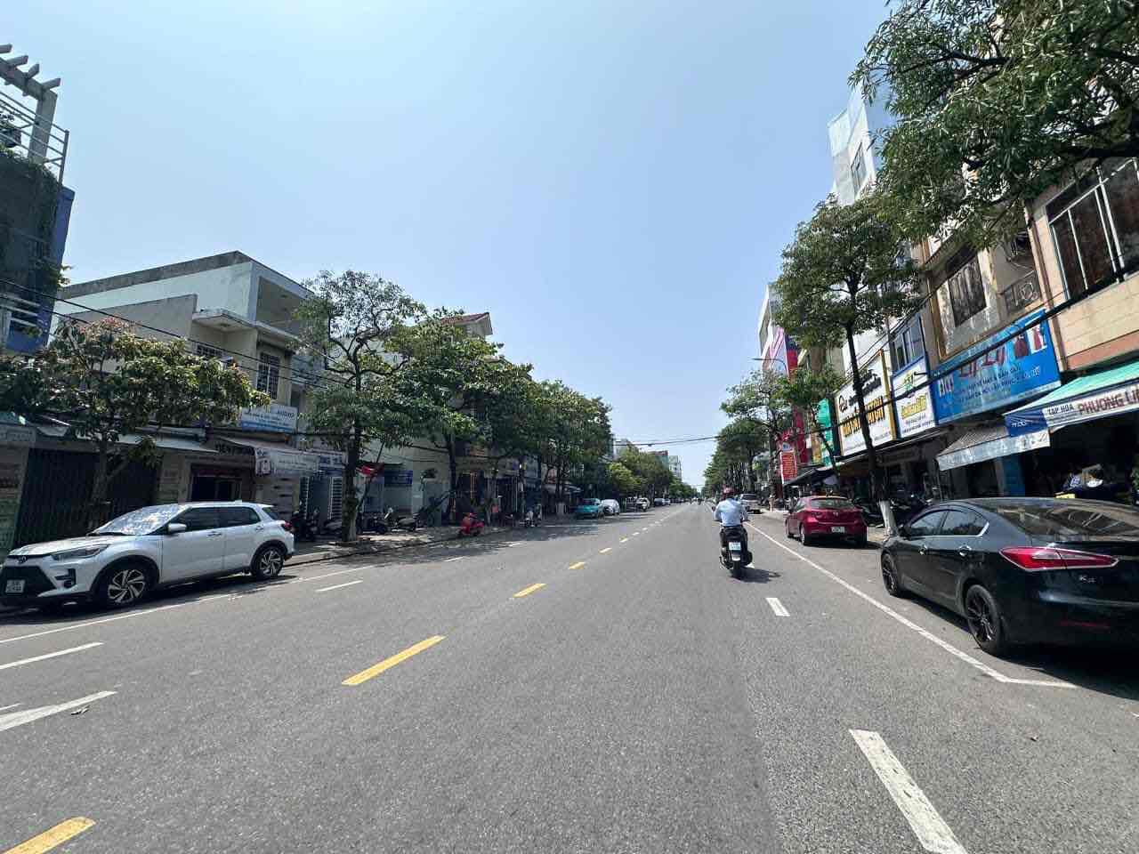 BÁN TOÀ CĂN HỘ 5 TẦNG ĐƯỜNG ĐỐNG ĐA, HẢI CHÂU, ĐÀ NẴNG DOANH THU KHỦNG