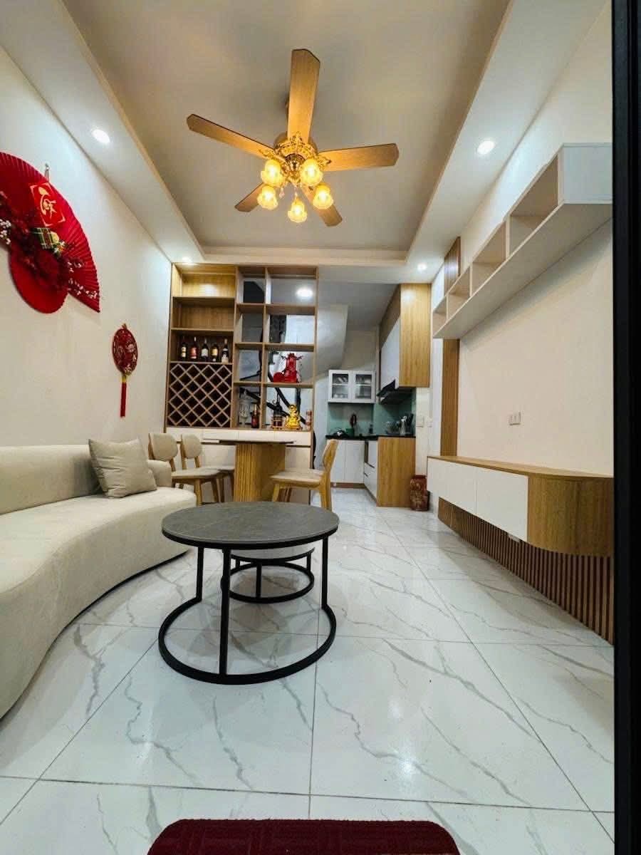 TRUNG TÂM VĂN MIẾU-ĐỐNG ĐA-NHÀ MỚI-FULL NỘI THẤT-100M OTOO