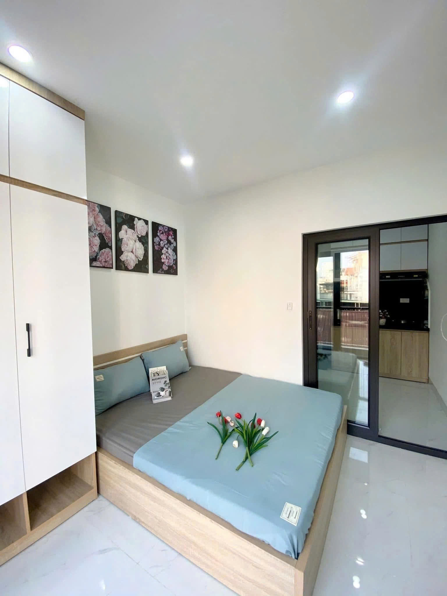 Bán nhà phố Thái Thịnh, Đống Đa 92m2 xây 8 tầng MT6.8m dòng tiền 150tr/tháng