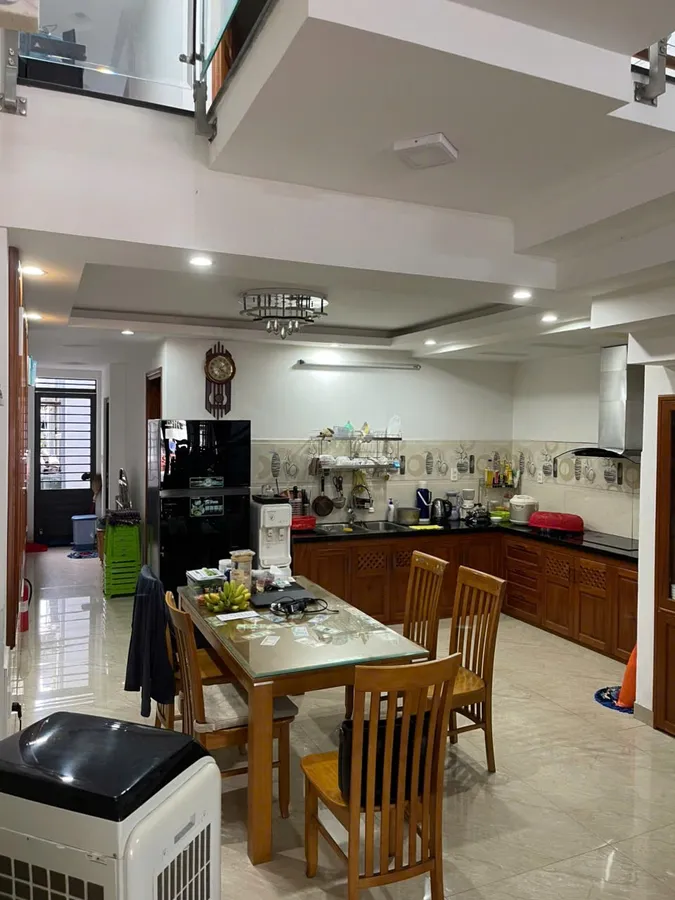Bán nhà 3 tầng mặt tiền Trần Can - Thanh Khê - Đà Nẵng. ✔️Diện tích: 93m², DTSD: 137m2, ngang 5m ✔️Công năng nhà: Nhà gồm 3 phòng ngủ, 3 WC