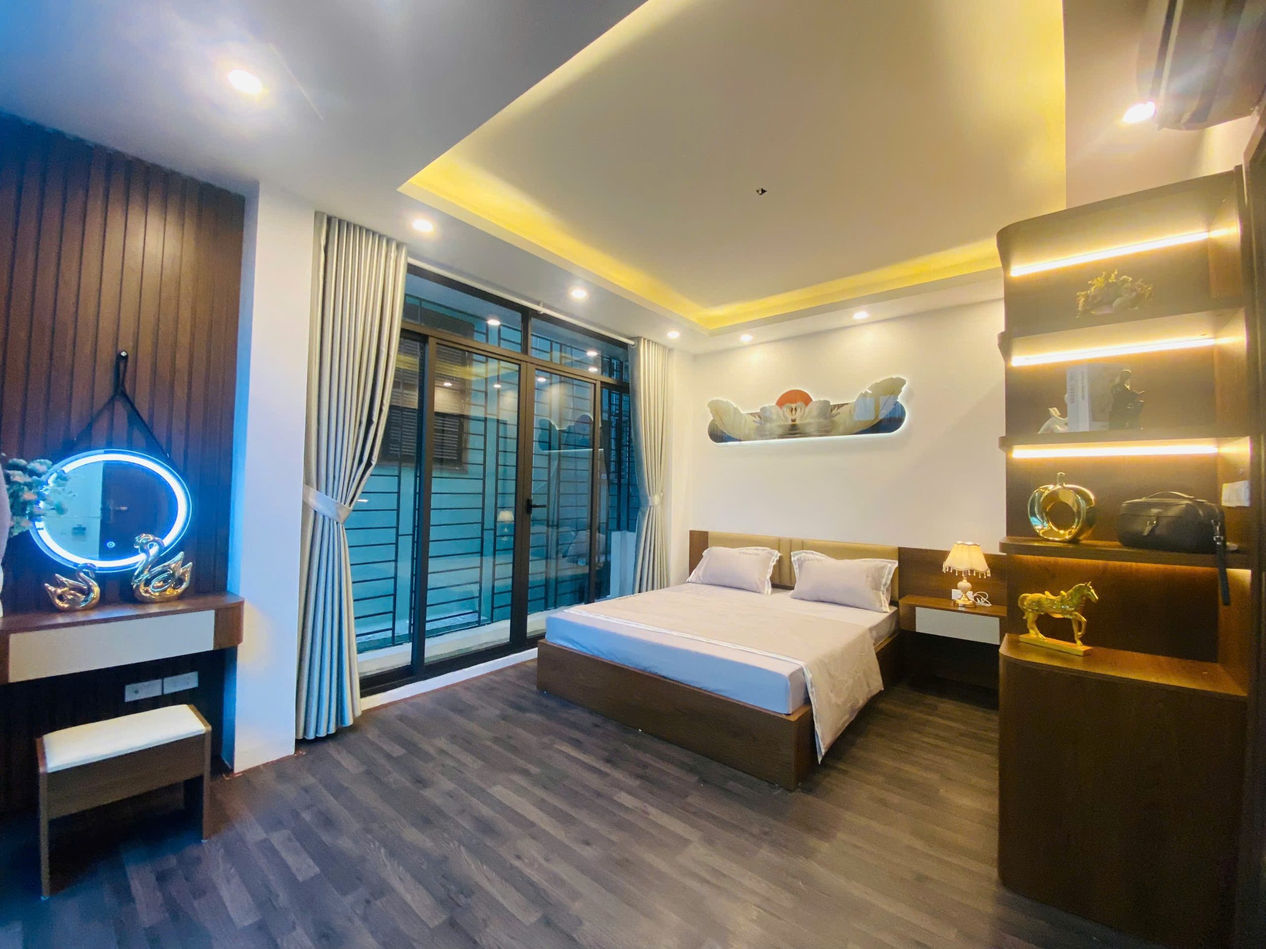 Bán nhà 5 tầng phân lô Trung Yên Yên 45m2 đường ô tô kính doanh VP công ty thuận tiện