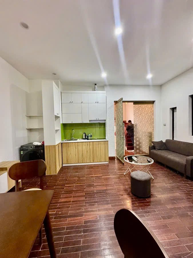 NHÀ ĐẸP LẠC LONG QUÂN - 3 NGỦ ĐỦ CÔNG NĂNG - NGÕ RỘNG - MẶT TIỀN RỘNG