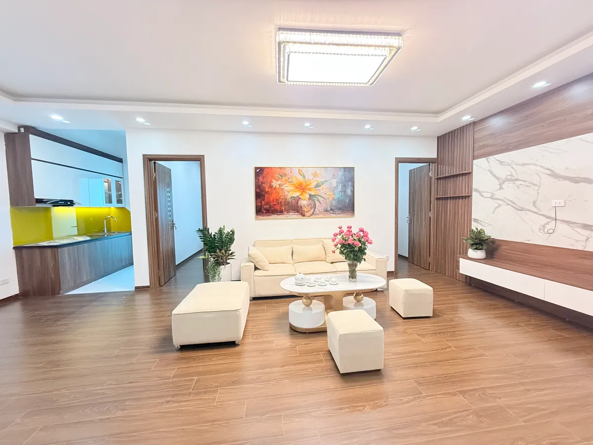 CHUNG CƯ TRUNG TÂM VŨ NGỌC PHAN – 2 NGỦ, FULL NỘI THẤT
