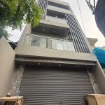 82m2