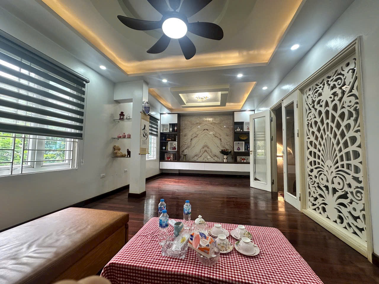 BÁN NHÀ 5 TẦNG PHỐ NGUYỄN TRI PHƯƠNG VIP NHẤT BA ĐÌNH DT 52M, 5 TẦNG,MT5.2M GIÁ CỰC TỐT.