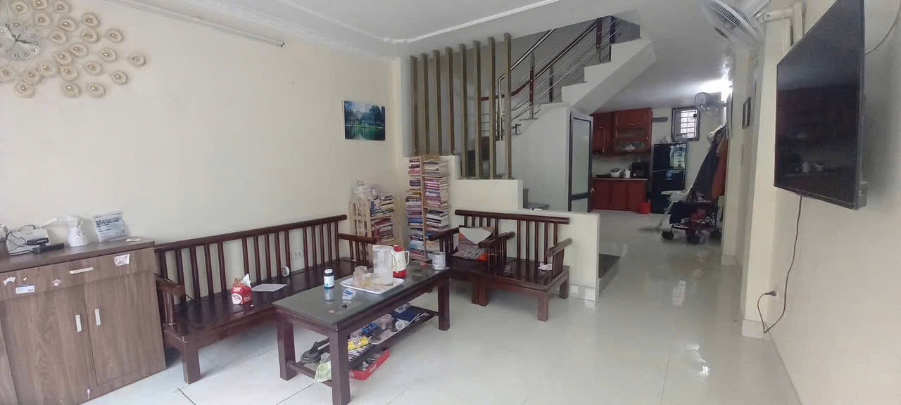 NHÀ ĐẸP ĐỊNH CÔNG: CHỈ 2,35 TỶ /42 M /3 TẦNG /4 NGỦ /ĐẦY ĐỦ CÔNG NĂNG