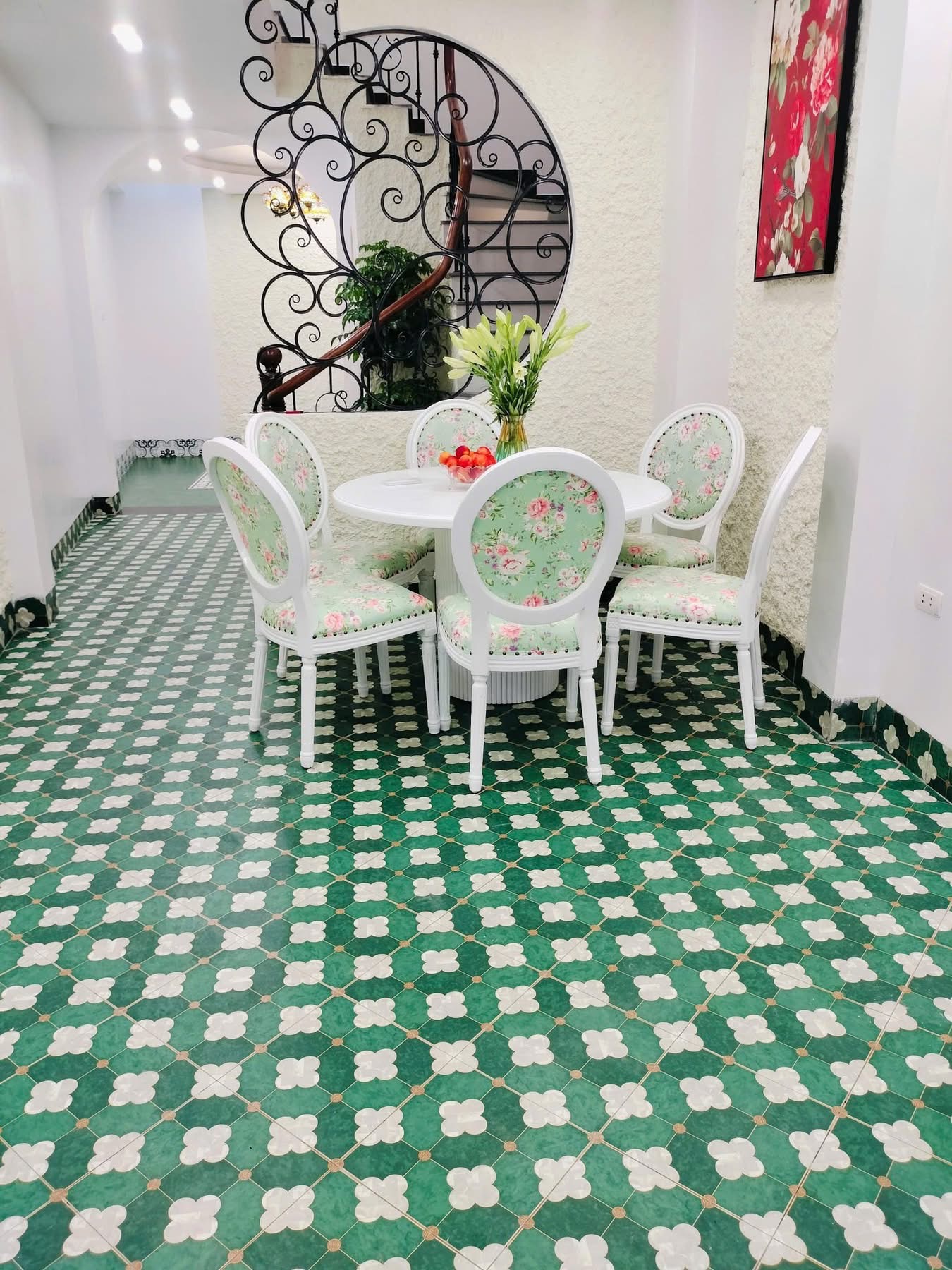 TRUNG TÂM HOÀNG MAI -HAI THOÁNG TRƯỚC SAU - NGÕ OTO - THÔNG CÁC NGẢ