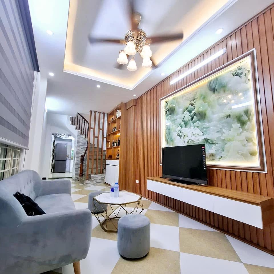 HÀNG HIẾM CÒN SÓT LẠI - 3 THOÁNG TRƯỚC SAU - NGÕ THÔNG - FULL NỘI THẤT - Ở NGAY