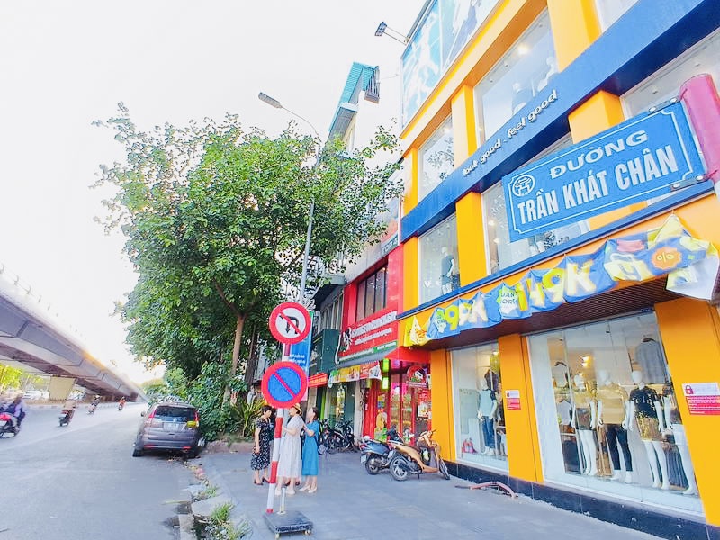 BÁN GẤP NHÀ MẶT PHỐ TRẦN KHÁT TRÂN – 75m², THÔNG SÀN, THANG MÁY – KINH DOANH SIÊU LỢI NHUẬN