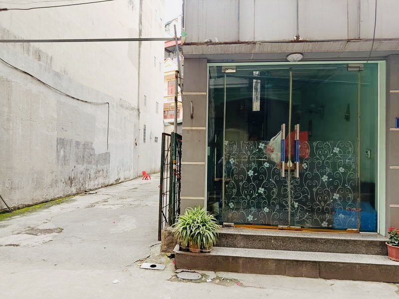 BÁN ĐẤT TẶNG NHÀ 4 TẦNG – LINH ĐÀM, HOÀNG MAI, HÀ NỘI Diện tích: 168m²