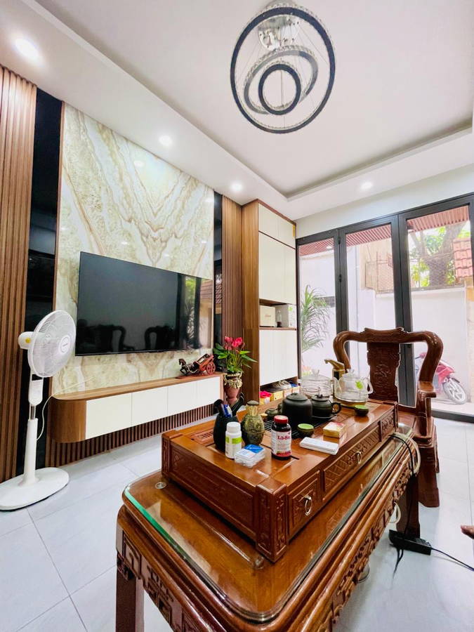 Bán nhà phố Minh Khai 45m2, 5 tầng, mặt tiền 4.1m đẹp long lanh giá chỉ 8.6 tỷ