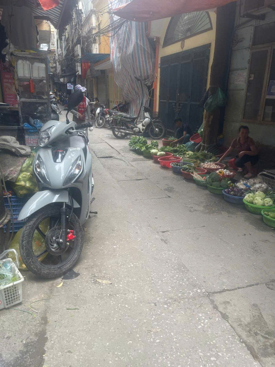 Bán nhà kinh doanh buôn bán Nguyễn Xiển Thanh Xuân, 31m x 7 tỷ 8.