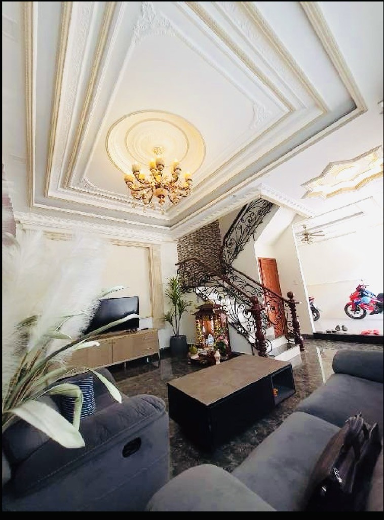 BIỆT THỰ LÔ GÓC QUẬN 7 - HUỲNH TẤN PHÁT - FULL NỘI THẤT Ý - 11 TỶ 8
