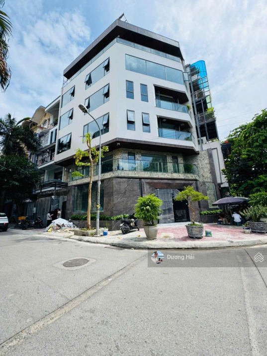 Bán nhà riêng Trần Thái Tông Cầu Giấy - 78m2 MT 8m - Lô Góc Ô Tô KDVP Gần Công Viên Cầu Giấy