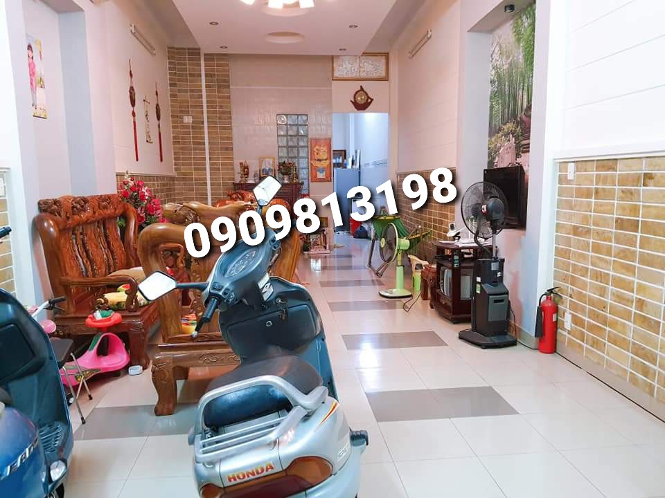 80m2