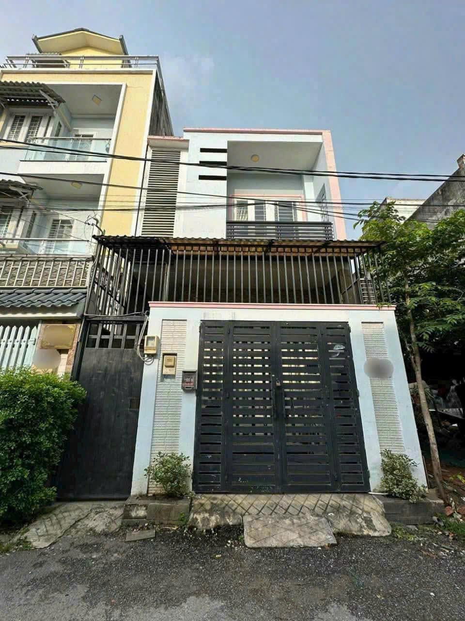 --Bán nhà hẻm 730 Lạc Long Quân, phường 9 Tân Bình (4x10), 6 tỷ