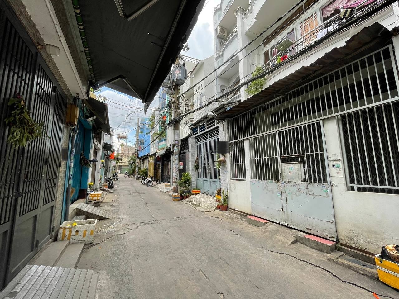 Bán nhà riêng 65m2, Hẻm xe tải 5m thông Đ. Lương Thế Vinh, Tân Phú