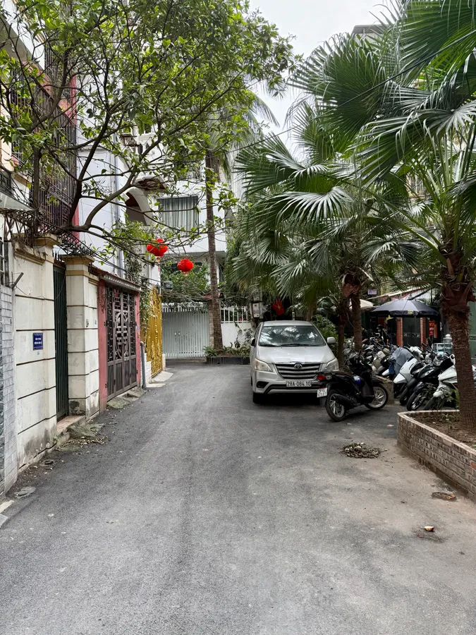 Cần bán nhà ngõ Thịnh Quang - Đống Đa, 55m, ngõ ô tô tránh, thoáng trước sau, 15,8 đồng