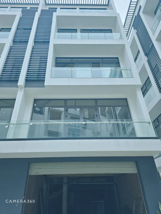 BÁN NHÀ LÊ TRỌNG TẤN 60m2 6m mặt tiền 15.8 tỷ thanh xuân