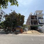 150m2