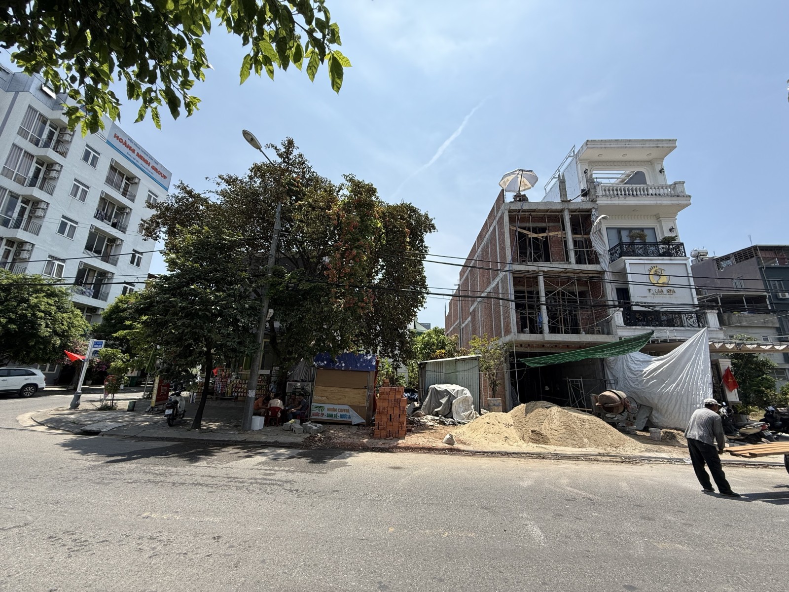 150m2