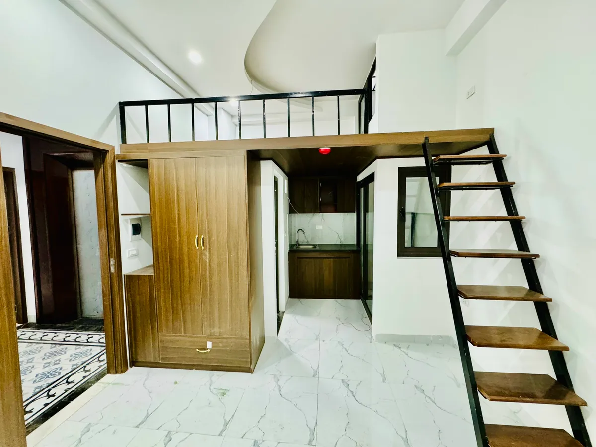 HOA BẰNG CẦU GIẤY NHÀ DÒNG TIỀN XÂY MỚI 6 TẦNG THANG MÁY OTO ĐỖ CỬA