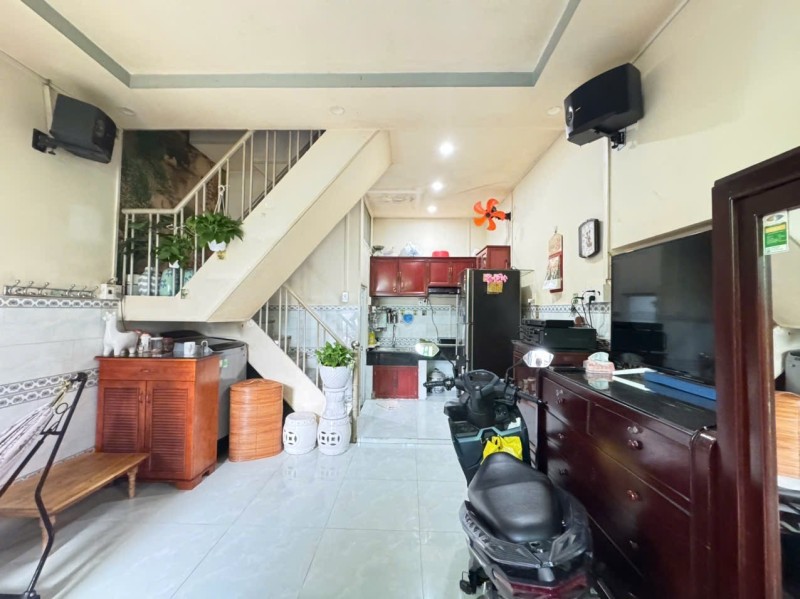 Bán nhà 2 tầng hẻm ba gác gần đường Cây Keo, Tam Bình, Thủ Đức – Giá chỉ 2.5 tỷ