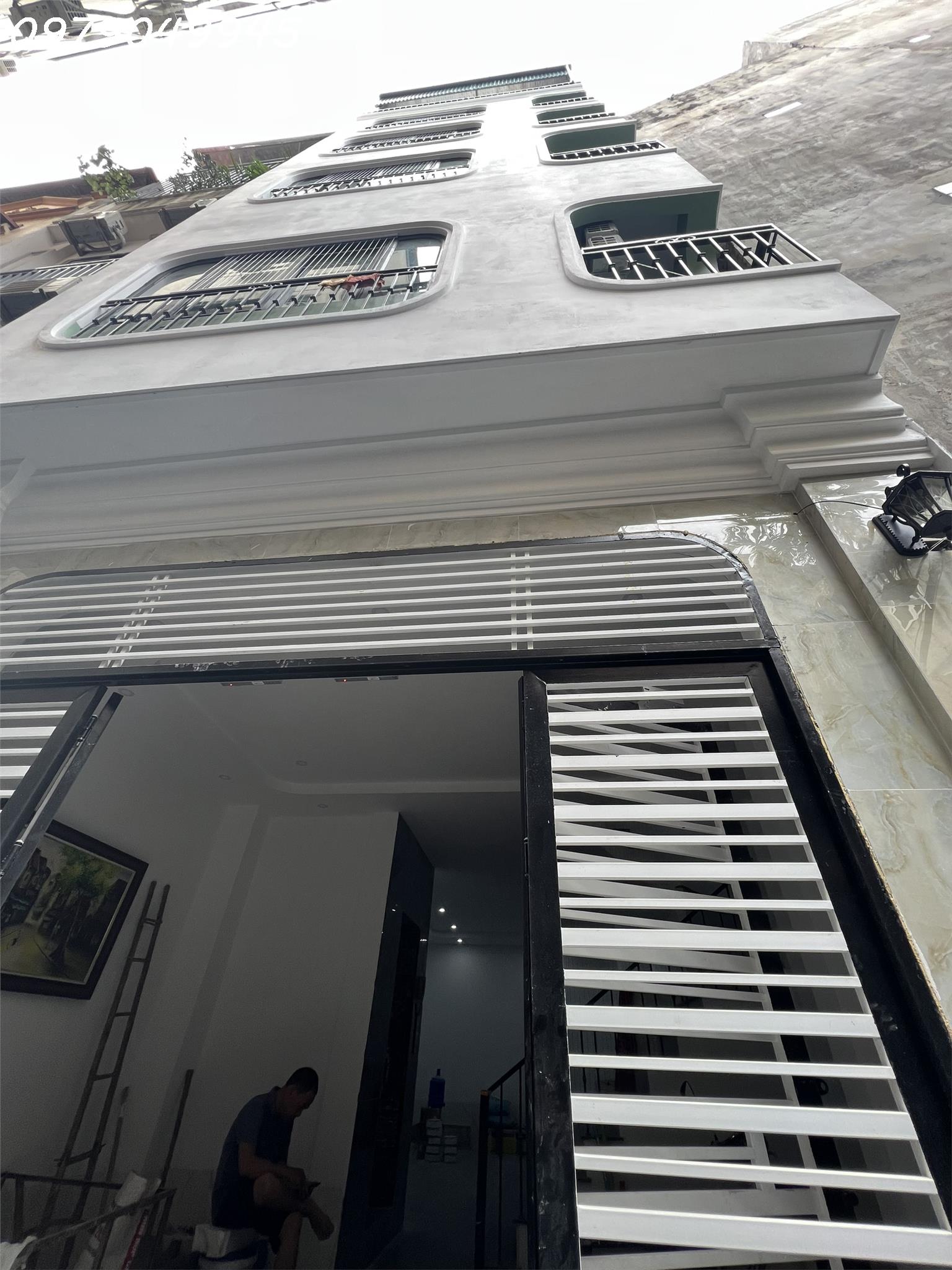 HIẾM, BÁN NHÀ CẦU DIỄN 33M2X5T, 70M Ô TÔ DỪNG ĐỖ, FULL ĐỒ, Ở NGAY, 5,5 TỶ