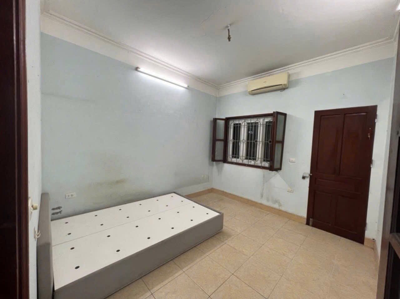 10 triệu có ngay ngõ ô tô Xã Đàn 2, 4 tầng x 42m2, 4 ngủ, KD online, VP c.ty, nhóm 5 người, gđ
