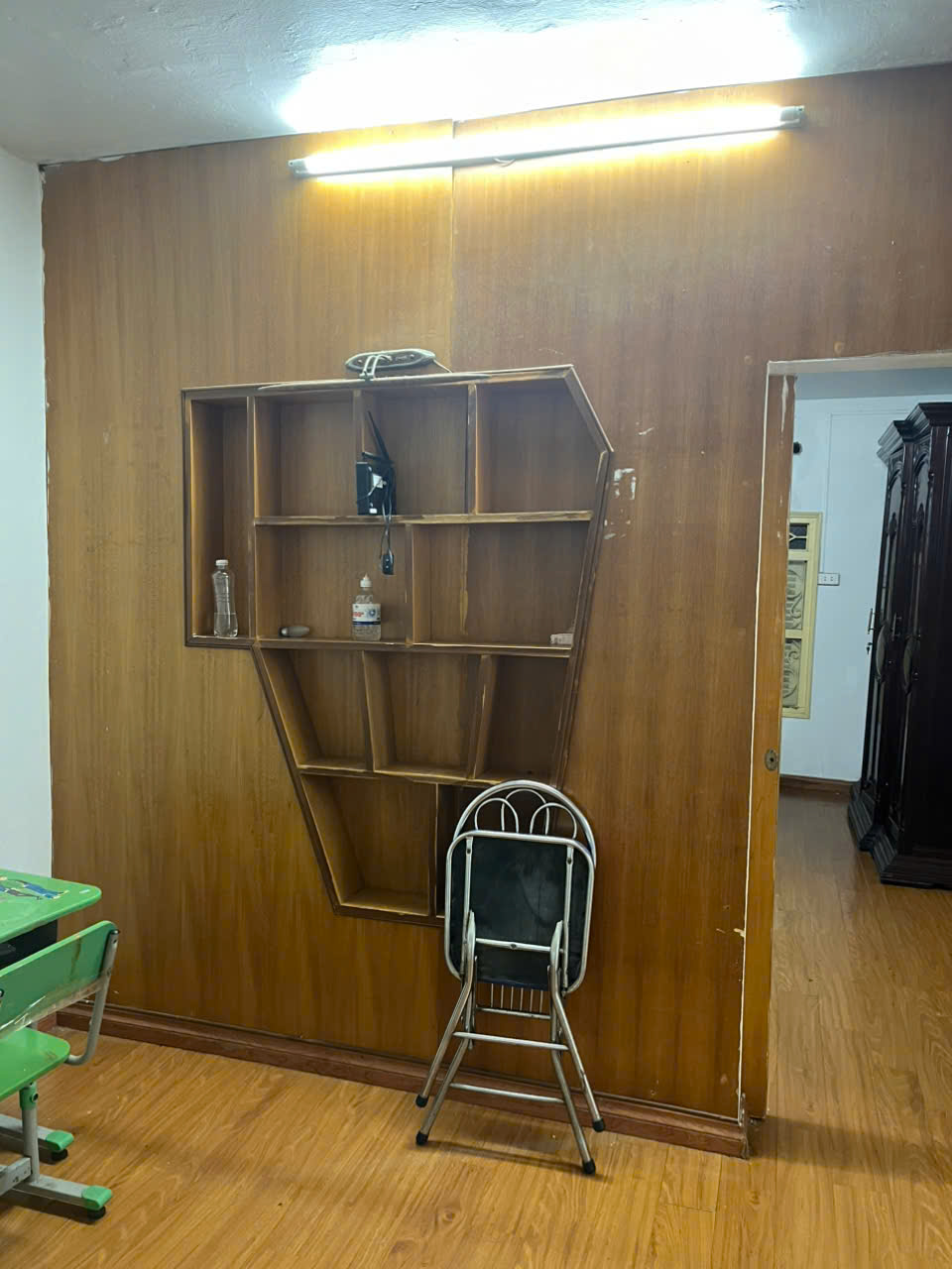 Siêu hiếm, cho thuê căn hộ TT Tầng 3, C3 Quỳnh Mai, 65m2, 2 ngủ, 7 triệu