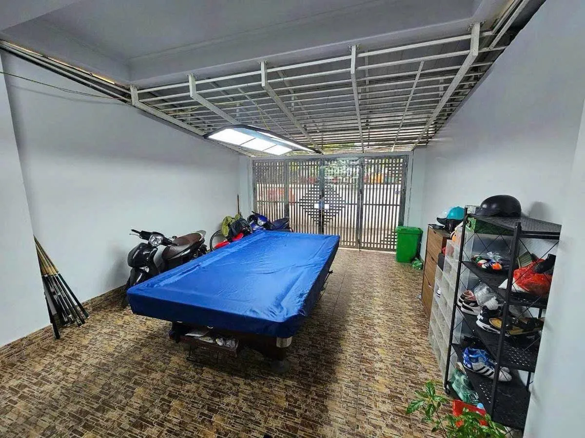 Bán nhà Trung Tâm Nam Từ Liêm, 112m2 4 tầng, mt 5m, ô chờ thang máy- 22 tỷ 5