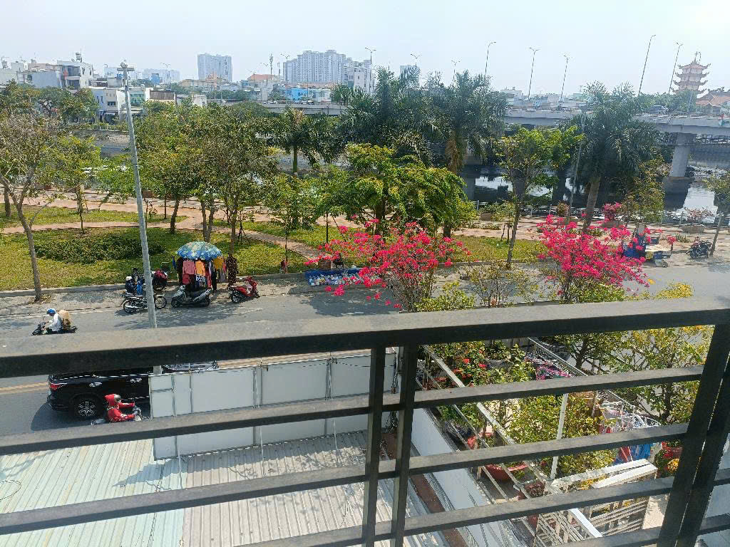 Bán gấp nhà MT (4x20)m nguyễn văn luông Quận 6 giá tốt