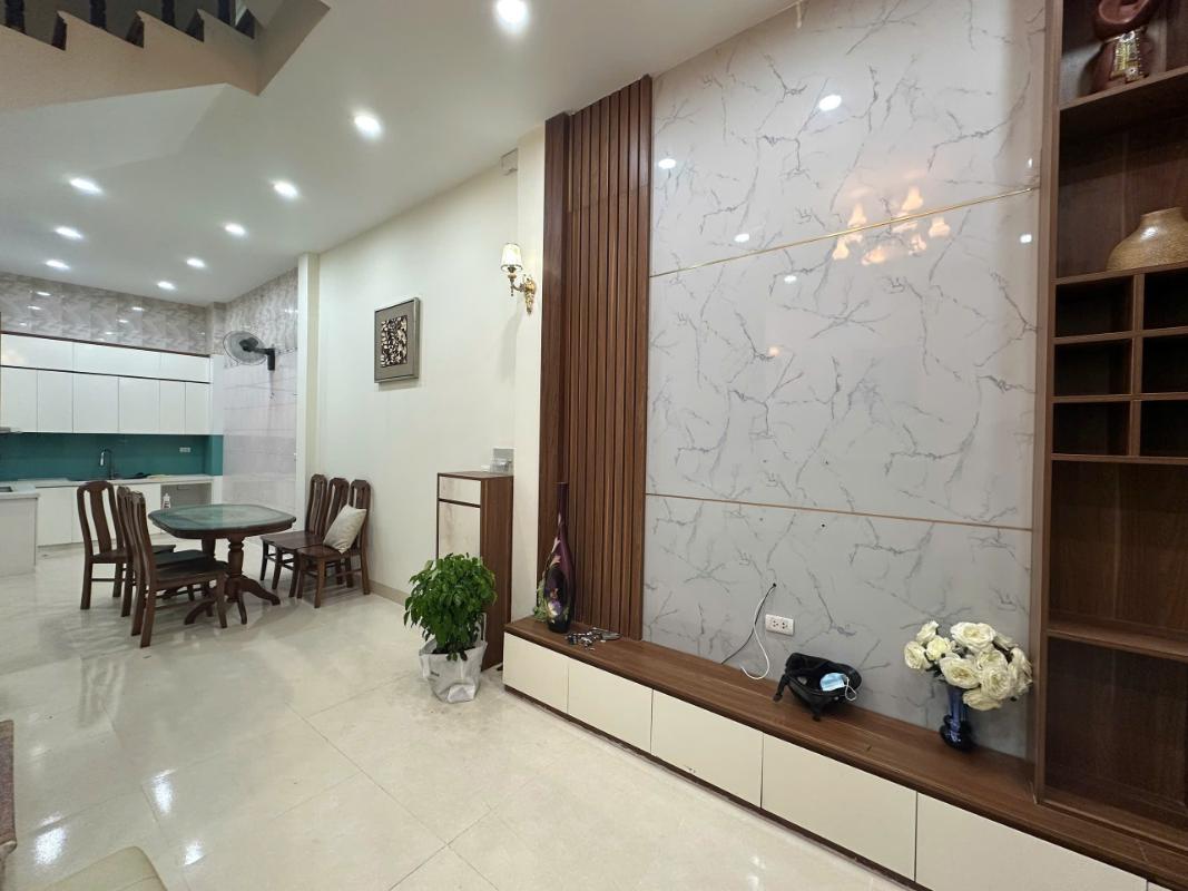 VỊ TRÍ ĐẮC ĐỊA QUẬN HOÀNG MAI - 45M2 - 7.6 TỶ - 15M RA MẶT PHỐ - NGÕ RỘNG THOÁNG SÁNG - NHÀ DÂN XÂY CHẮC