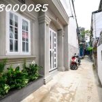 100m2