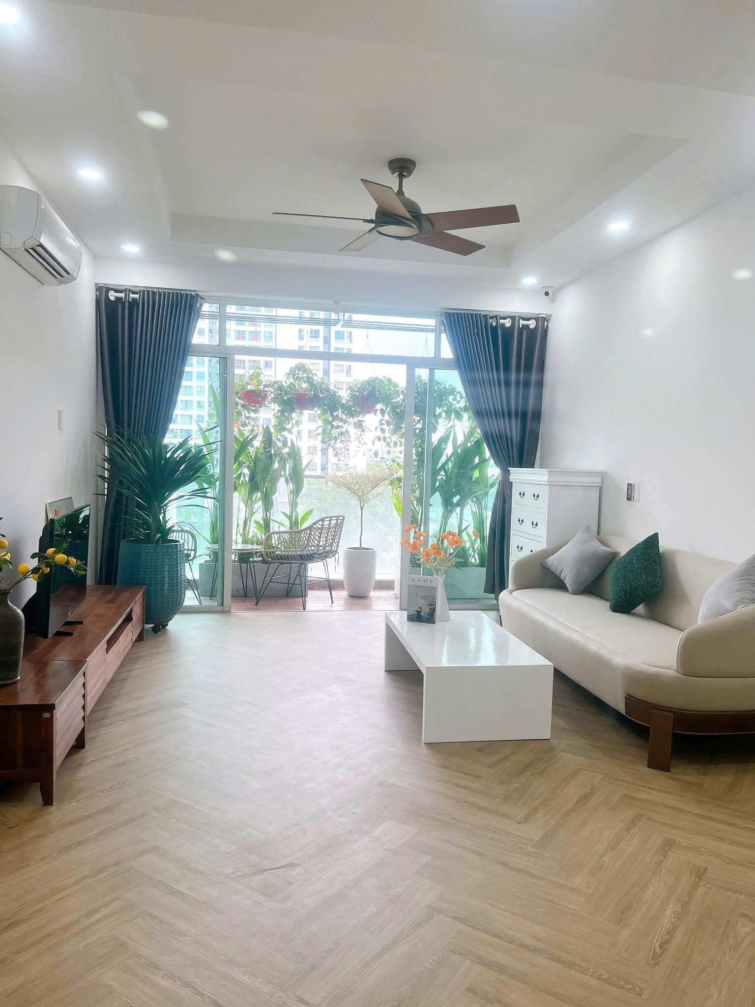 căn hộ 100m2,phong cách vintage ,2 PN,2 WC, sổ hồng trao tay, tiện ích phủ phê, DH RMIT, Tôn Đức Thắng m KĐT phú mỹ
