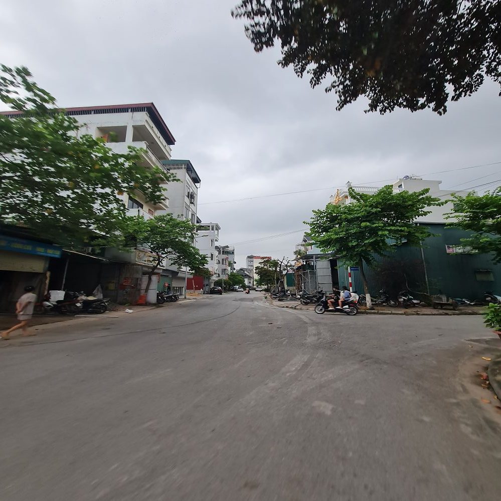 Tái định cư Trâu Quỳ, Gia Lâm, 35m2 350m2 ra mặt hồ công viên sắp khánh thành. Lh 0989894845