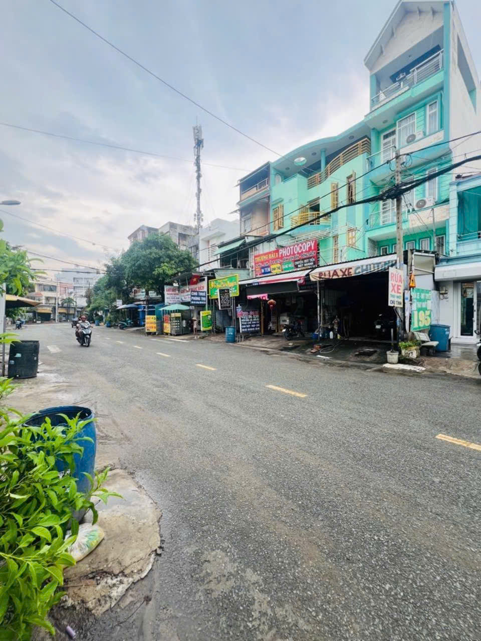 BÁN NHÀ HẺM Ô TÔ KINH DƯƠNG VƯƠNG – GIÁP QUẬN 6 – ĐẤT 136M² – THU NHẬP 15 TRIỆU/THÁNG – TIỀM NĂNG SÁT MẶT TIỀN